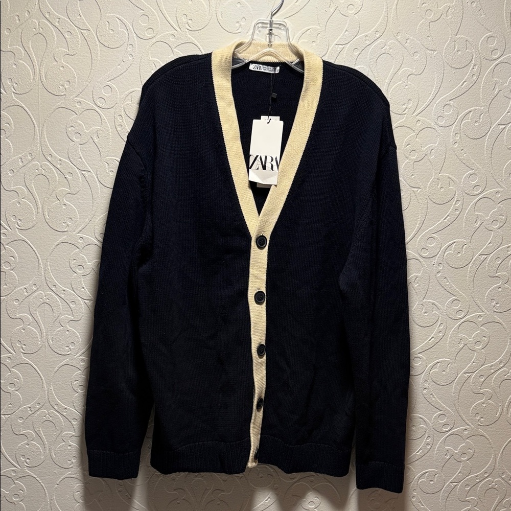 Zara Men's Cardigan in Black with Cream Accents